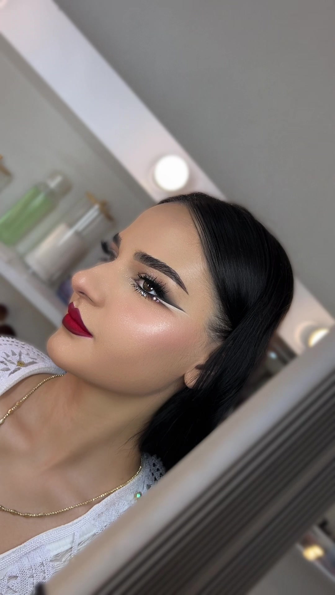 @Matianah_makeup_brows