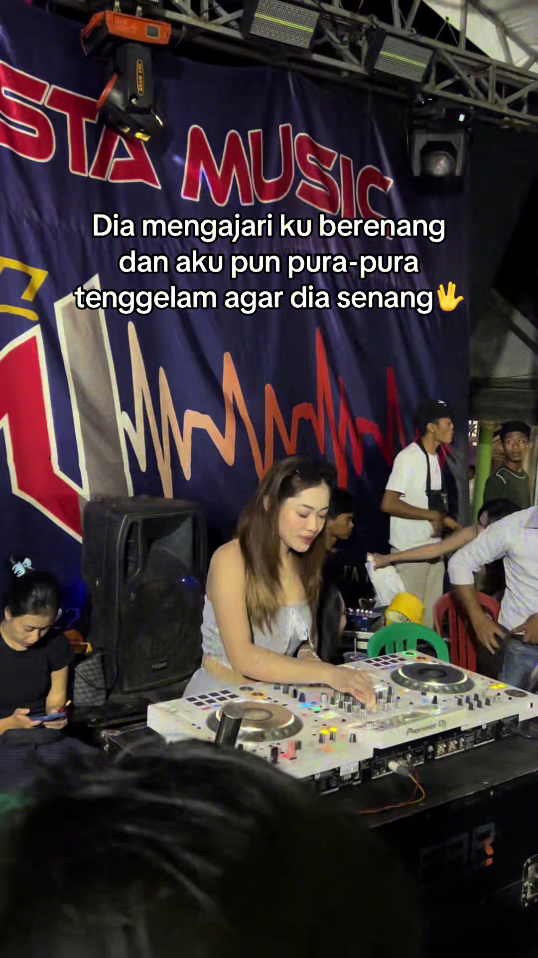 @AD 1 N