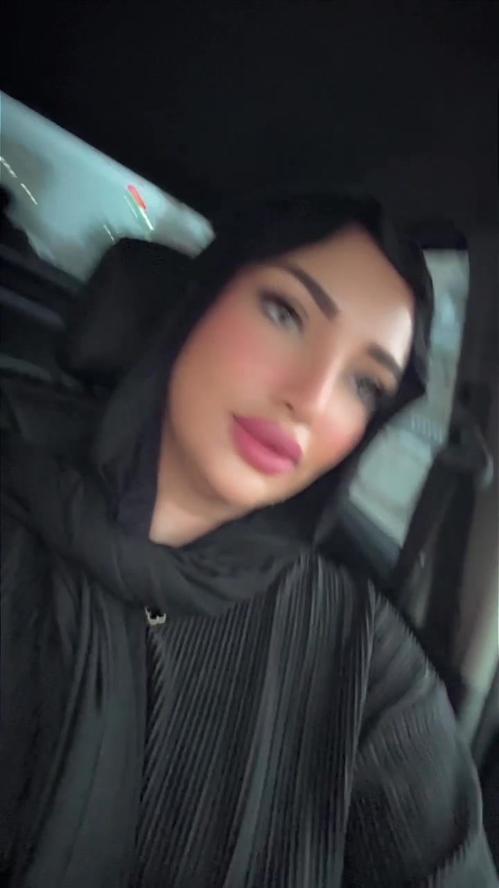 @Sara 🦋