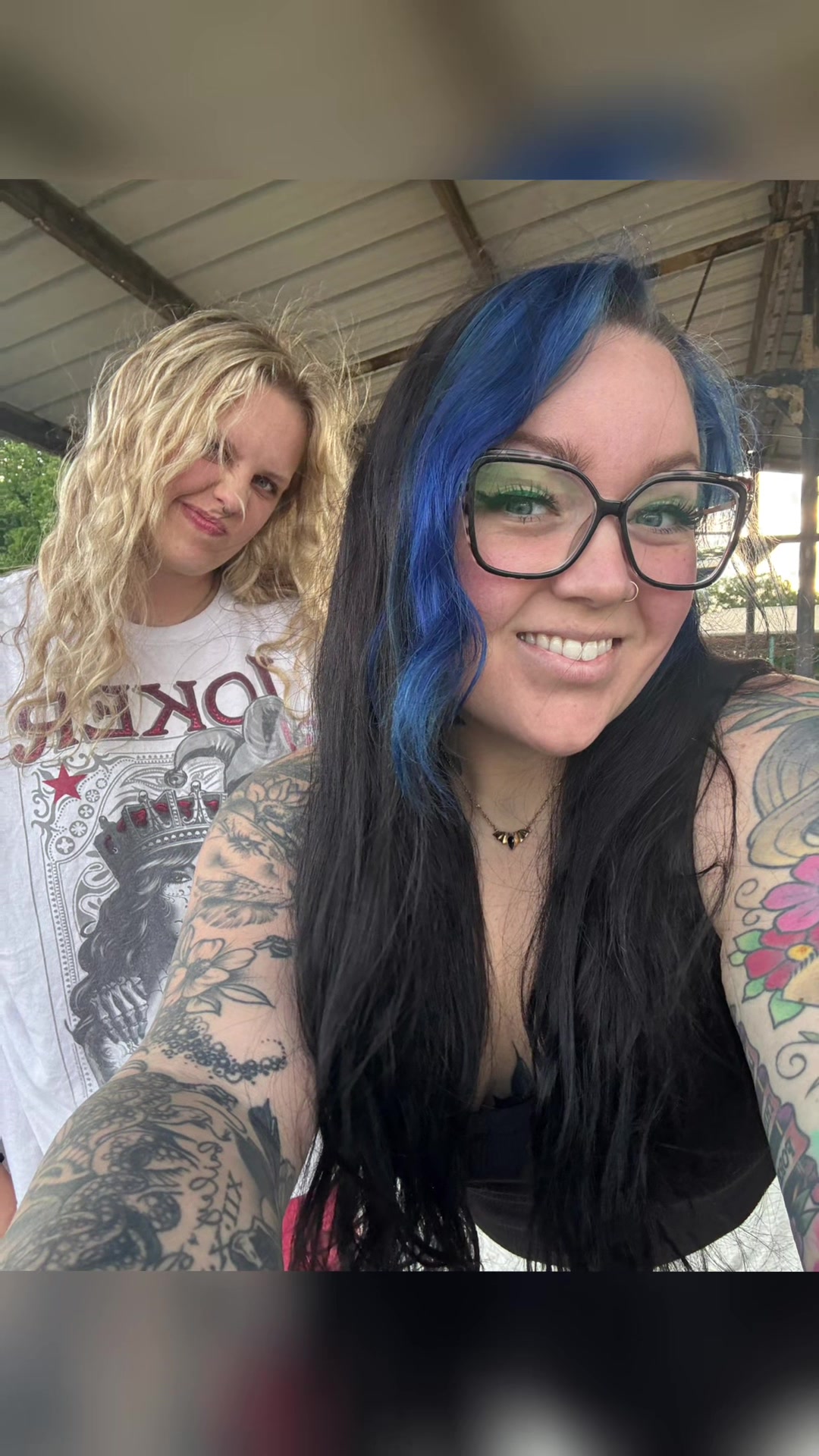 @Jessica🖤🦇