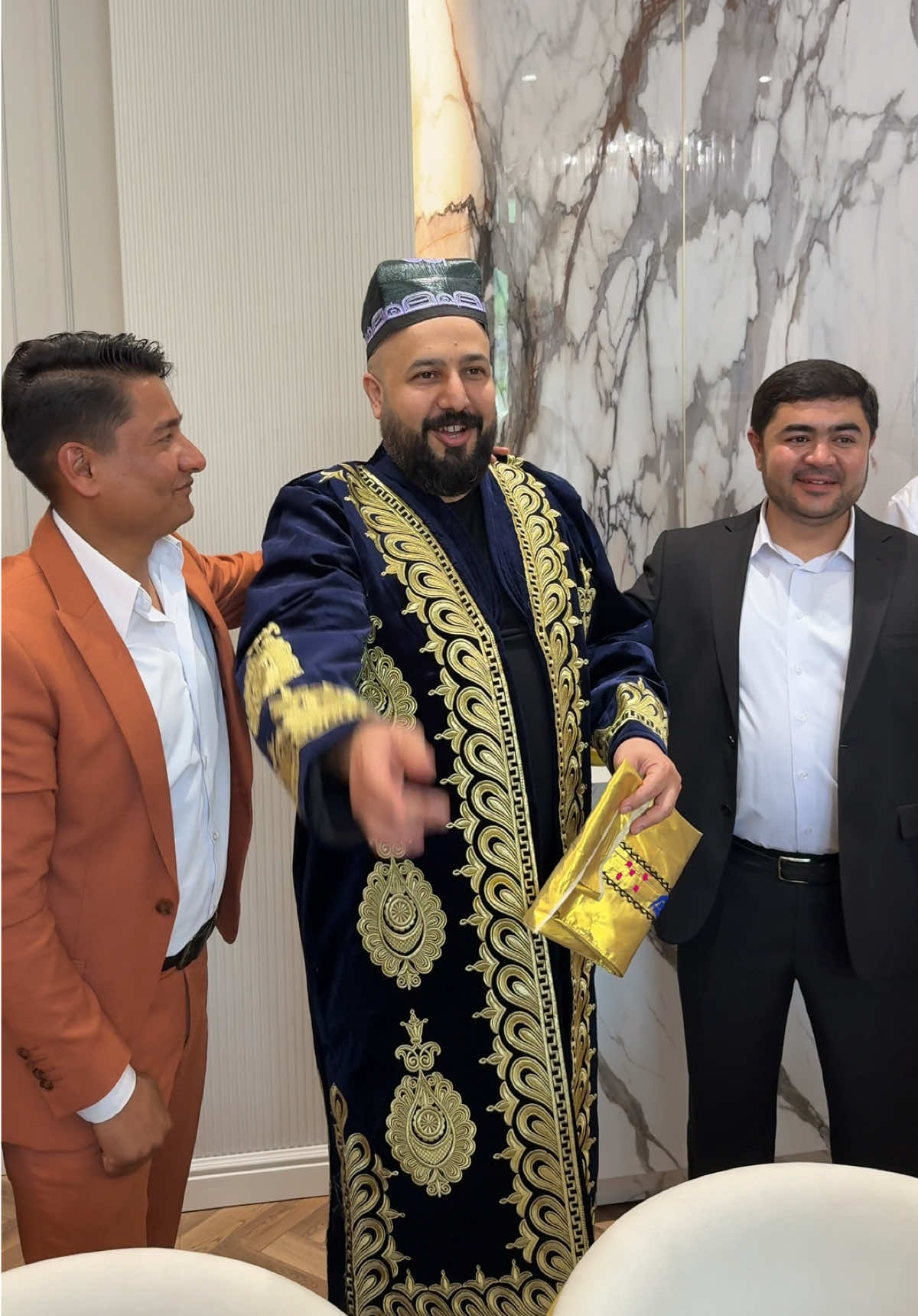 @fanatravshanannaev1