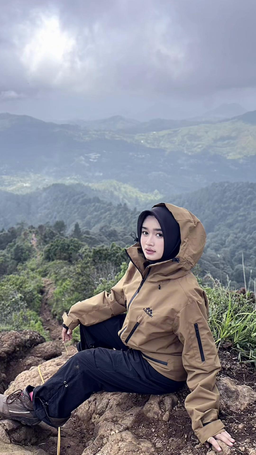 @carumby.adventure