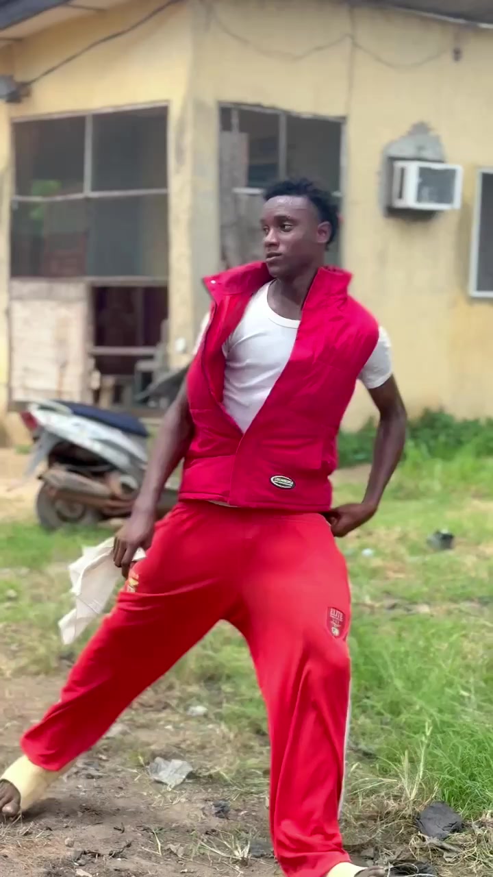 @𝐄𝐛𝐮𝐥𝐞𝐬𝐬_𝐢𝐤𝐚🥇