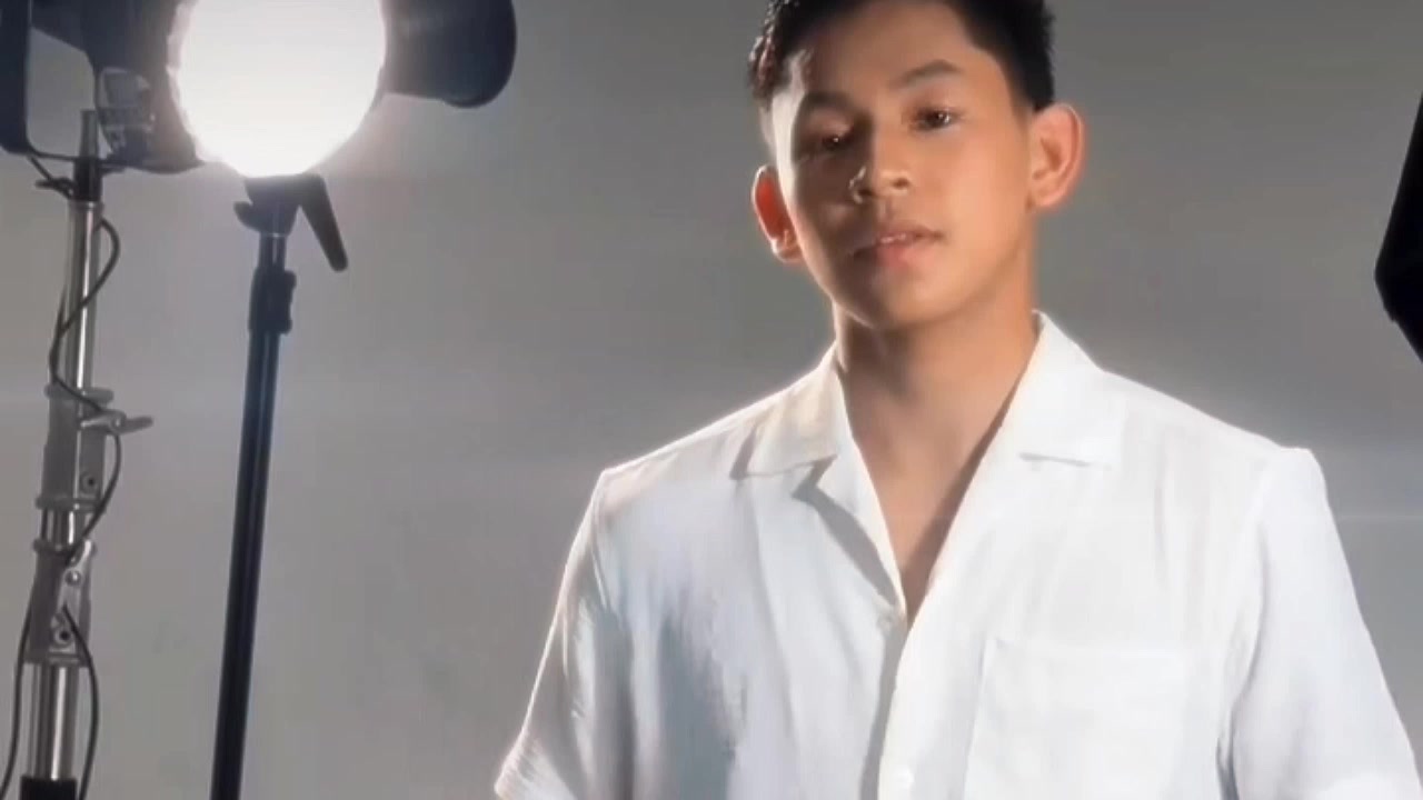 @L.JOHN BELO