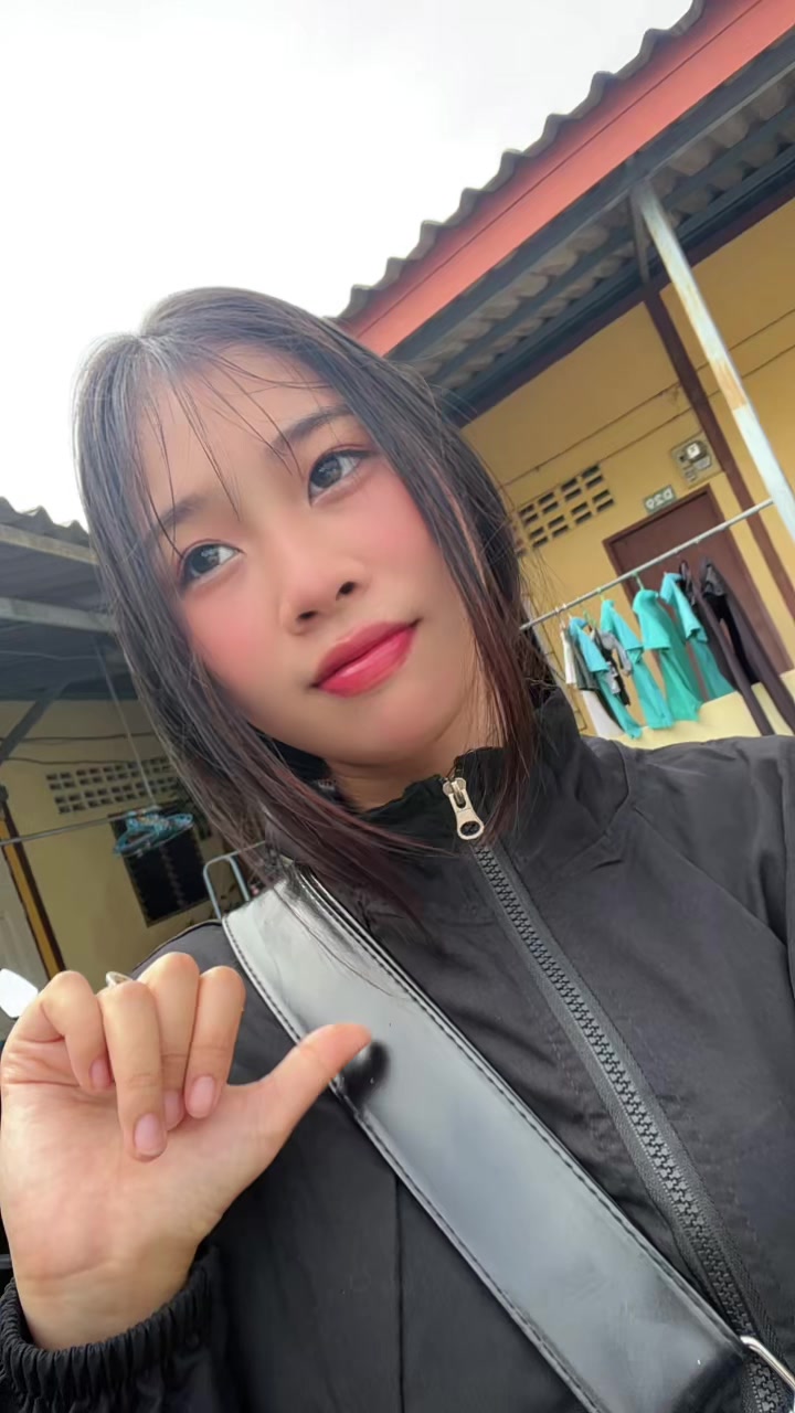 @Than sin Cho💄