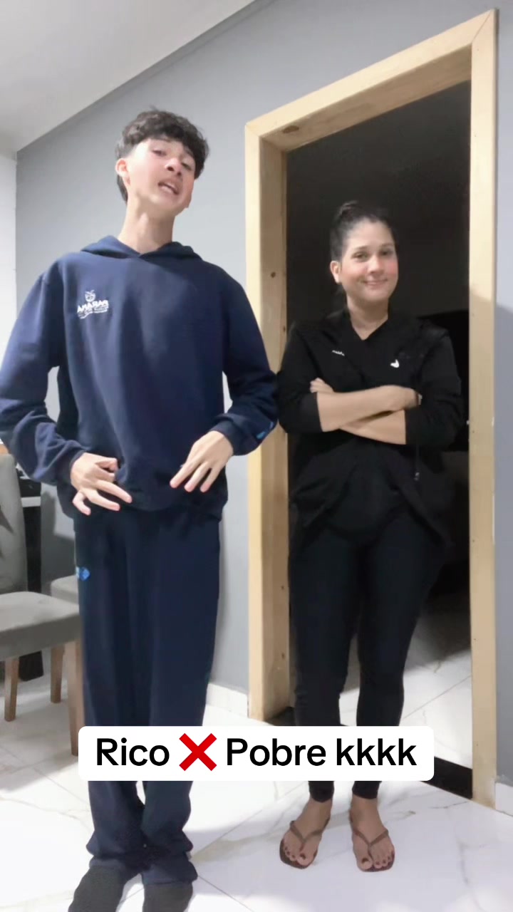 @Família da Comédia💙