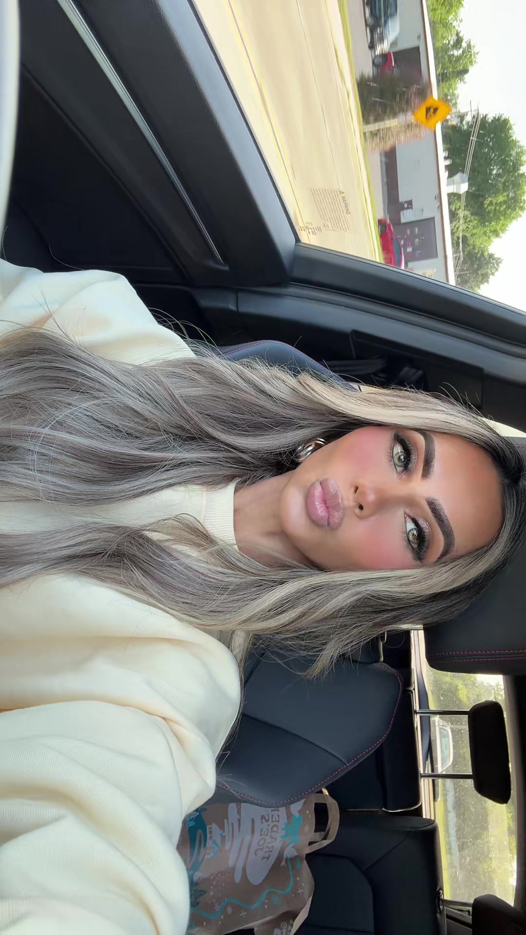 @Xoxodesibarbie