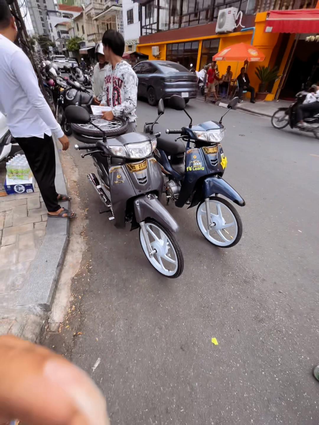 @/ ប្រុស លៀង/មេធីម ចូលធីមអត់💙
