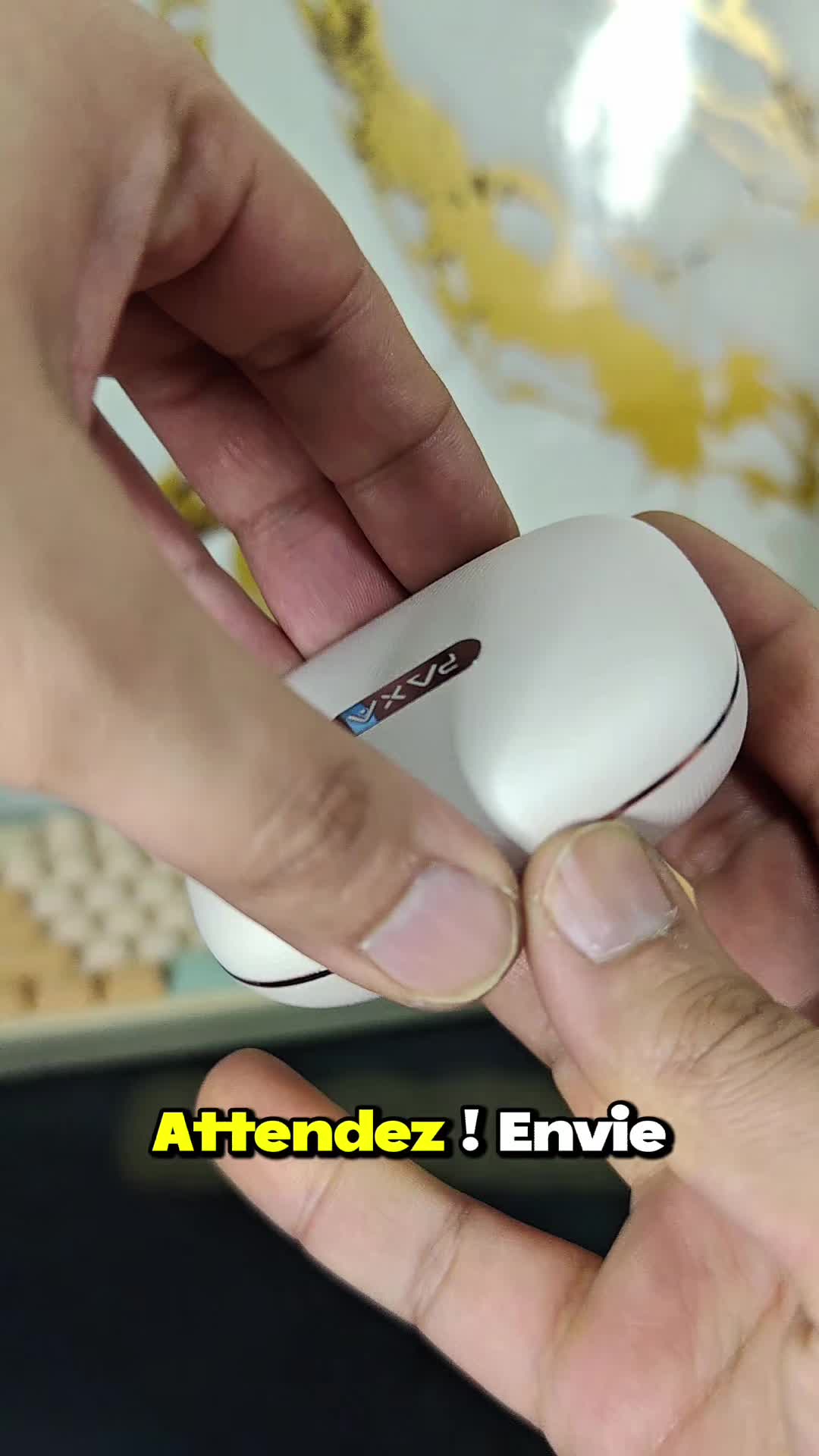 @mobobax