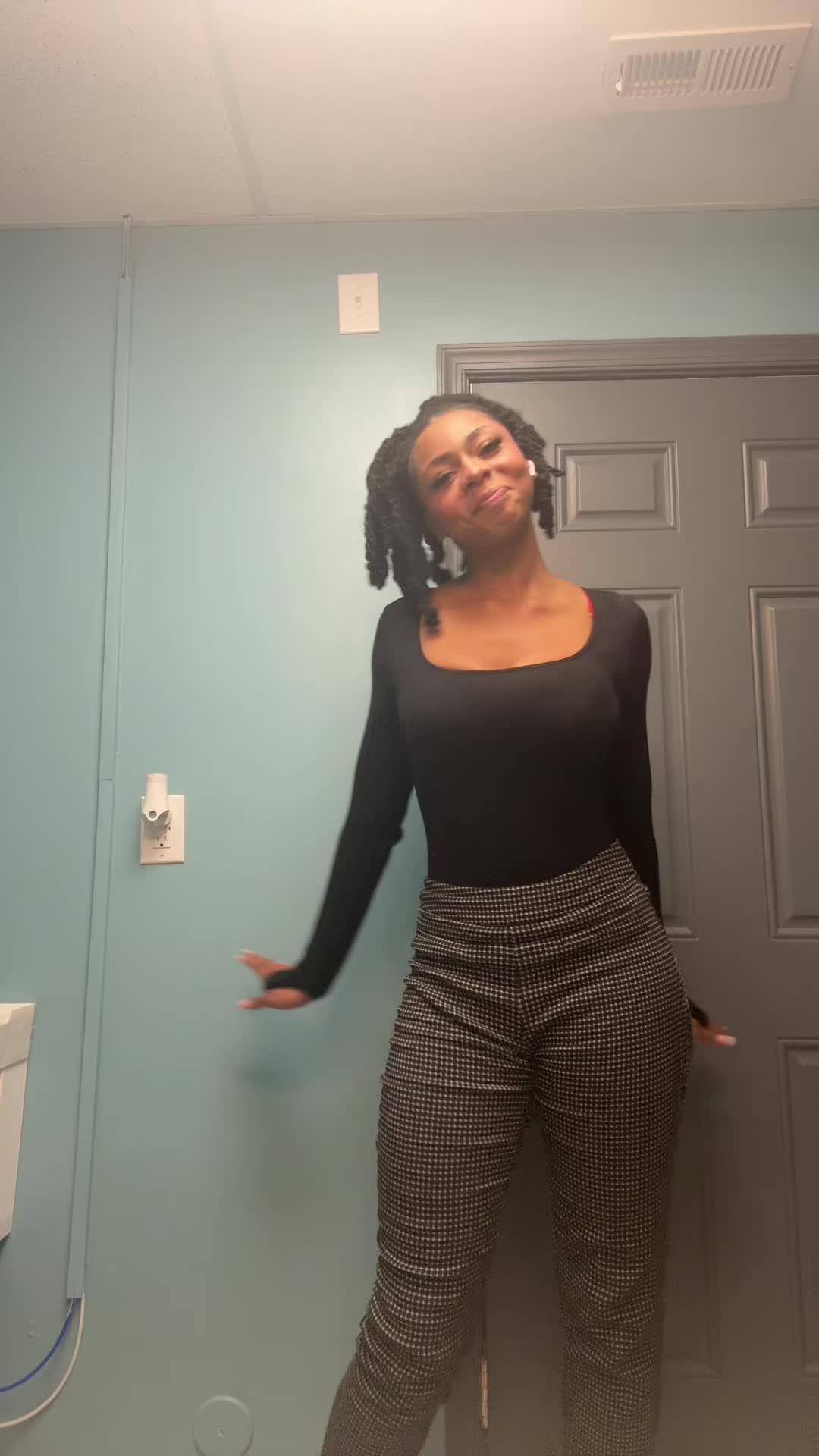 @Ayanna💕🙂