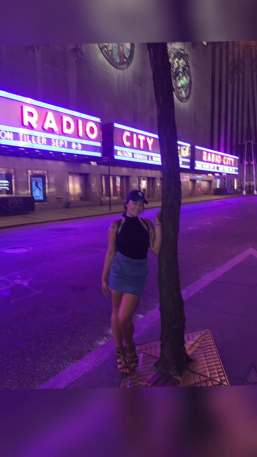 @chrissymmarie