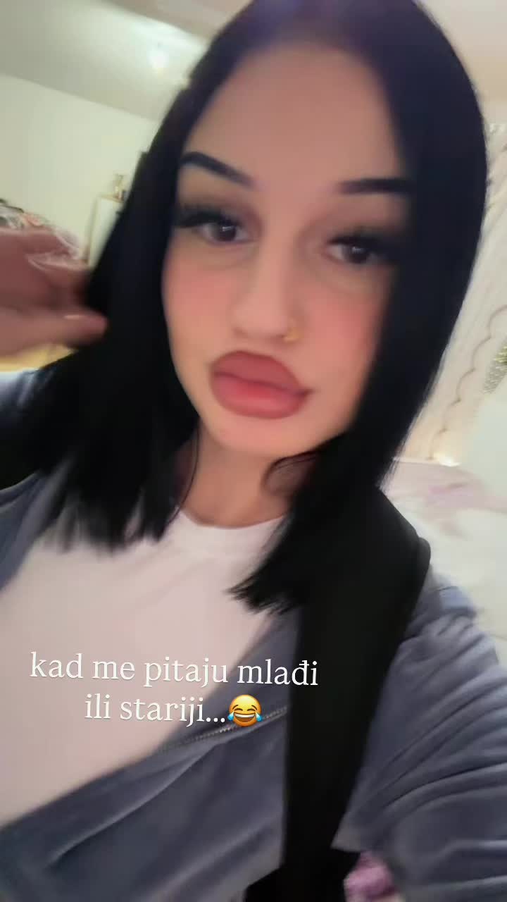 @๐ฉ๐๐ฟ๐๐ถ