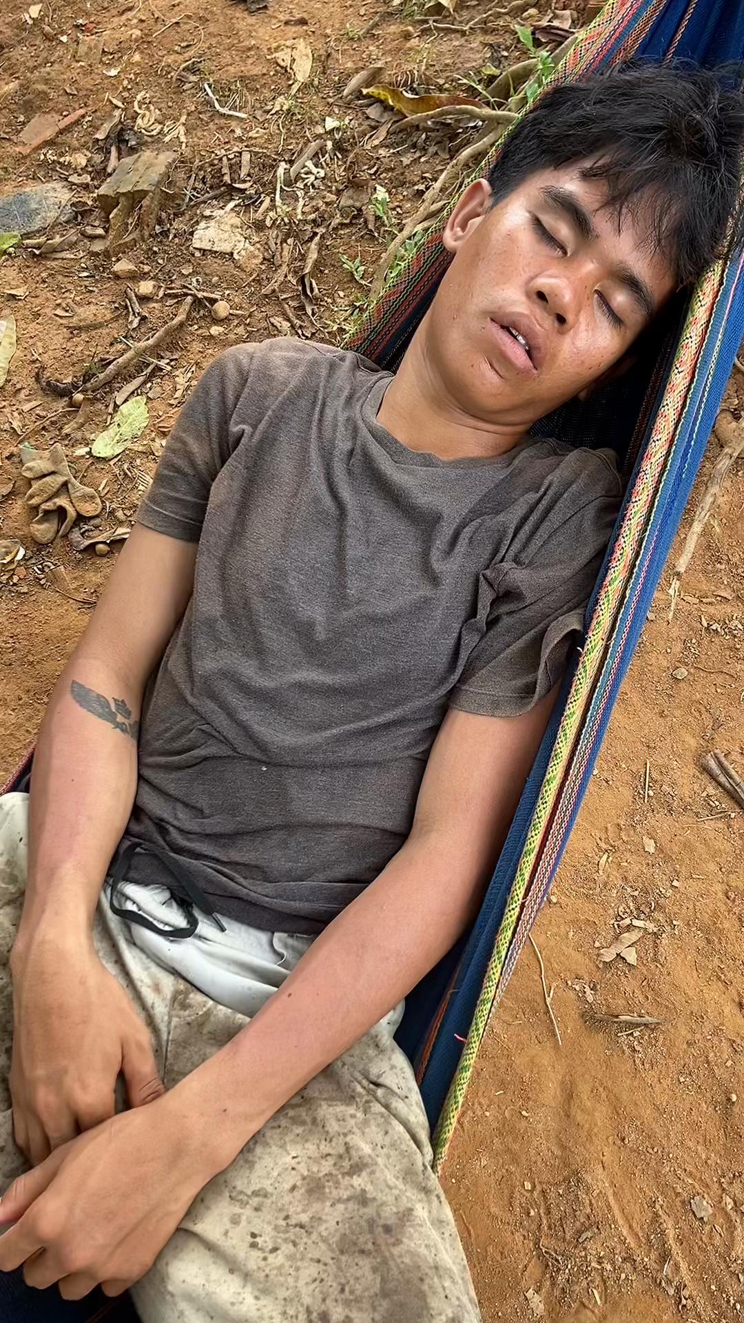@Kh&acirc;m