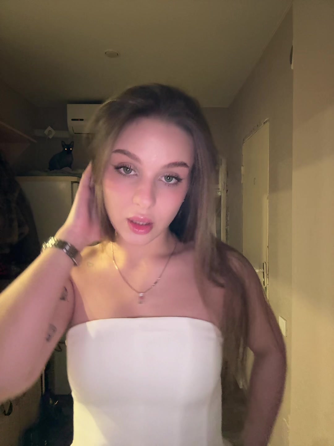 @Настя Я 🧟♀️