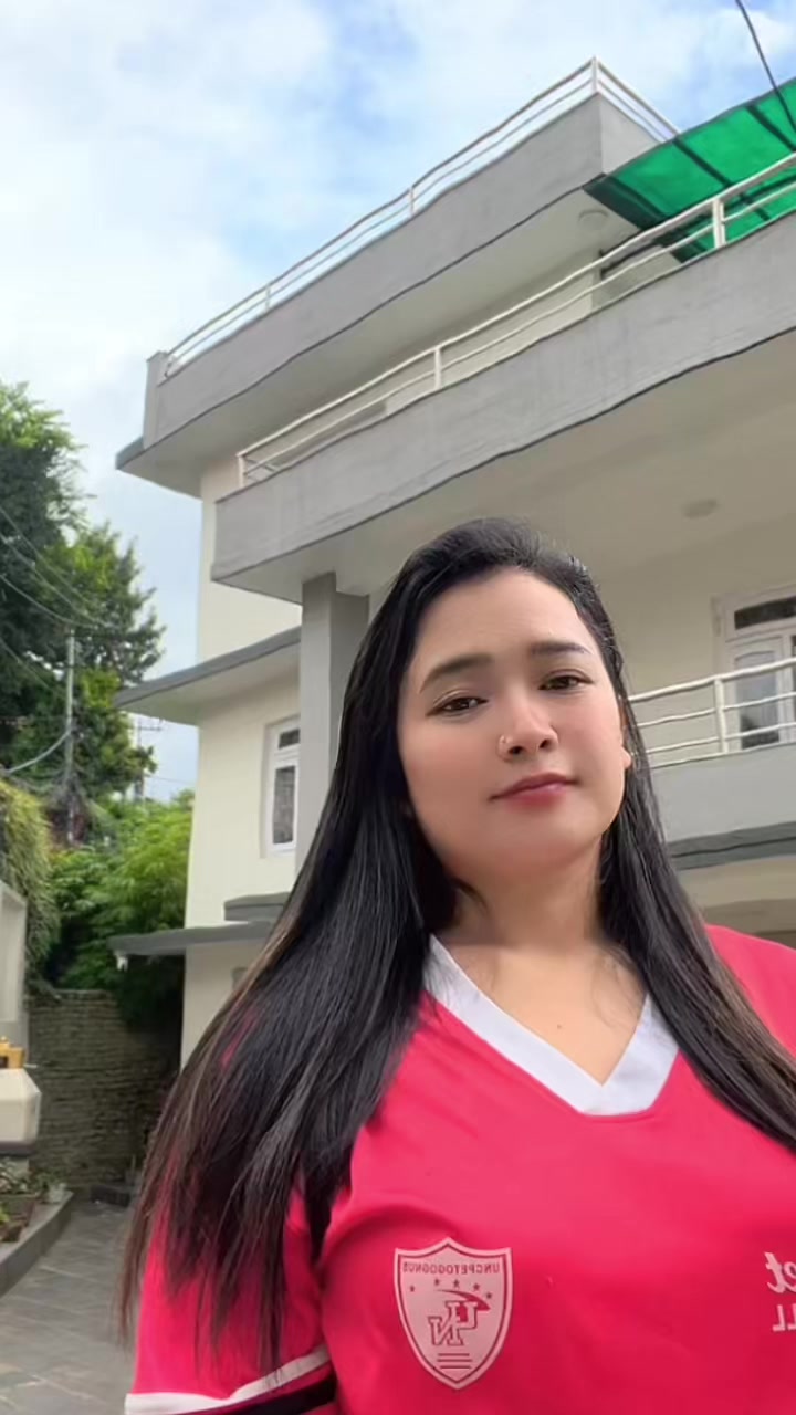 @आ<shi >का 🧿