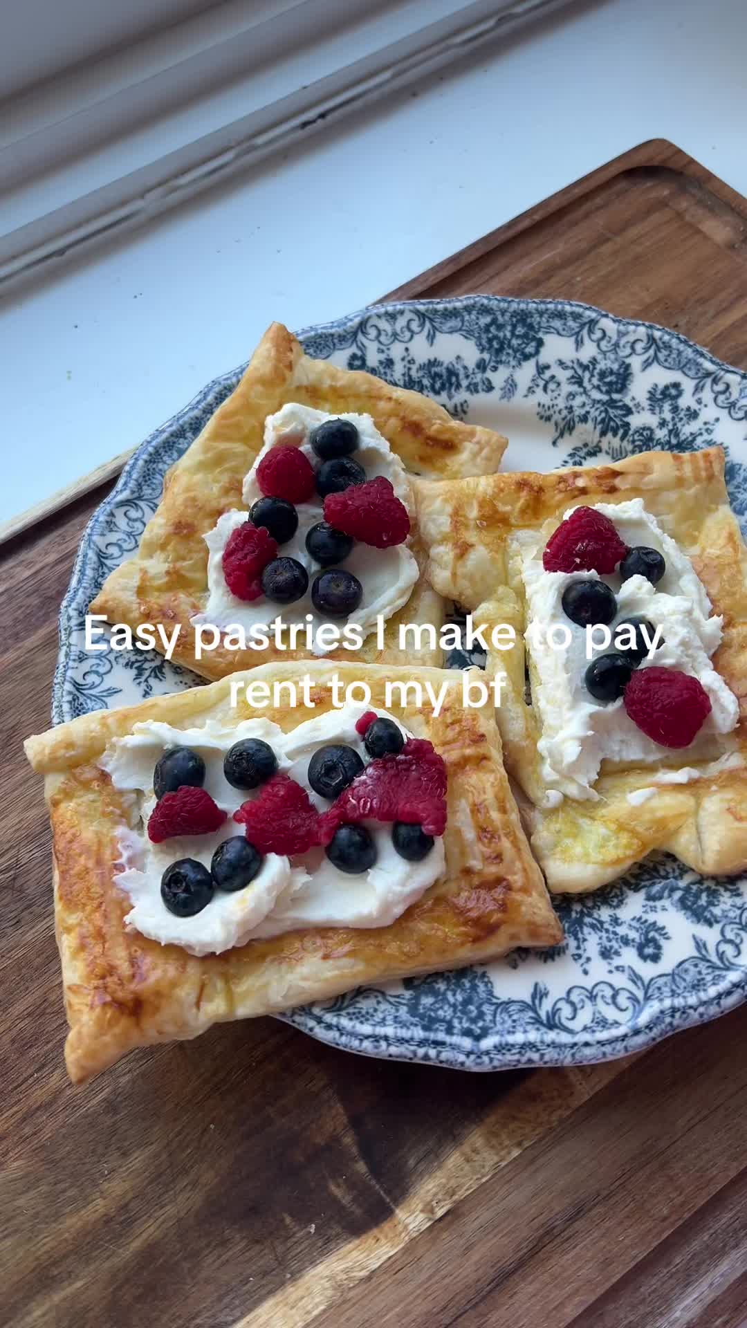 @heleni.daly