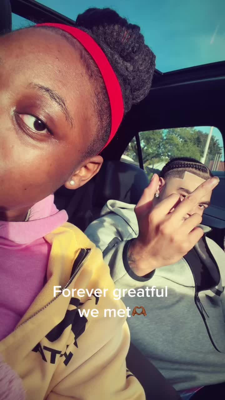 @FeeFee💕