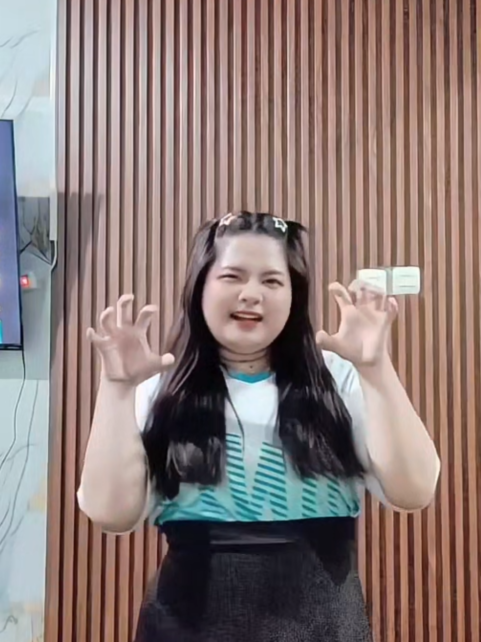 @Hi, ini Juli