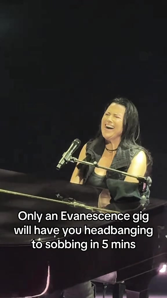 @live fan account