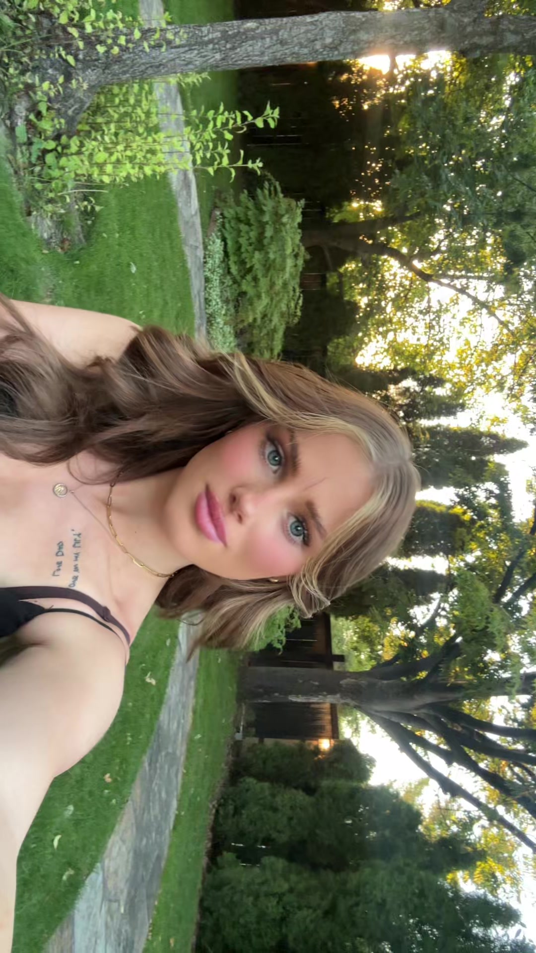 @Lily Dickamore
