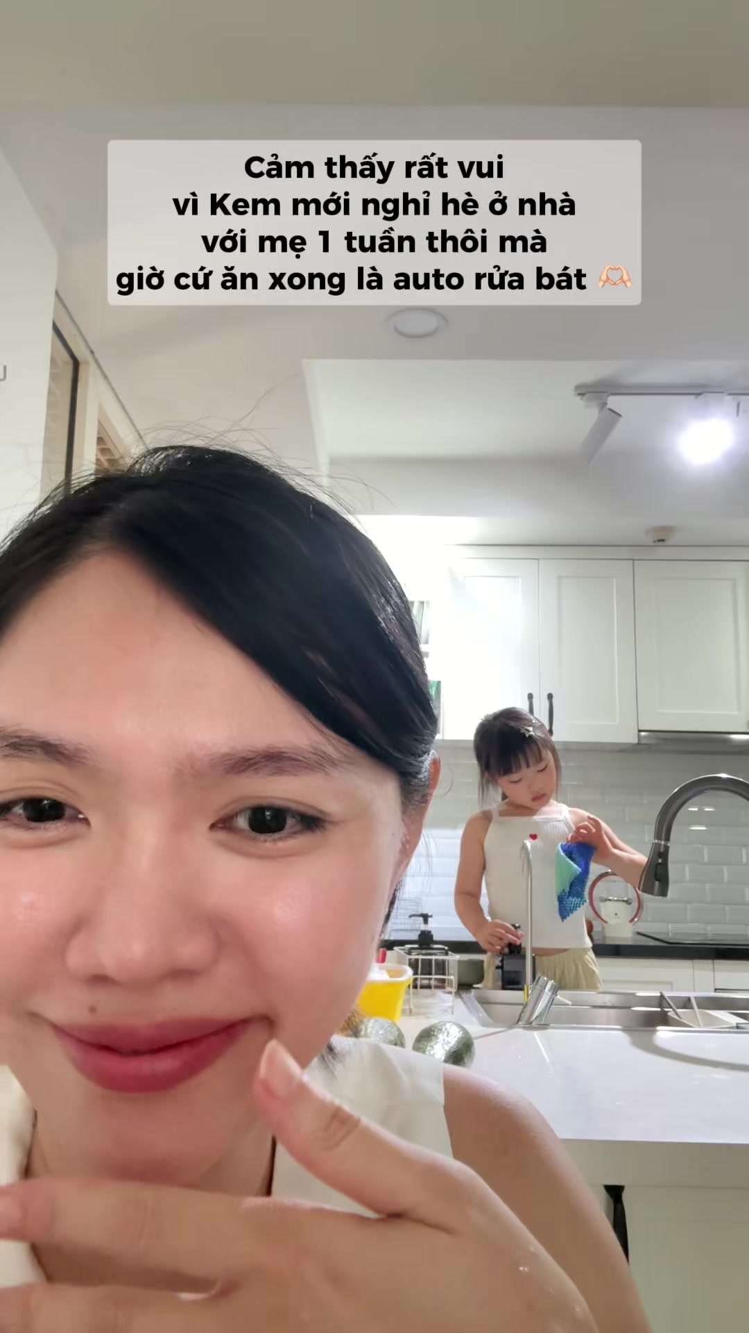 @Em bé Kem vui vẻ ☺️☺️