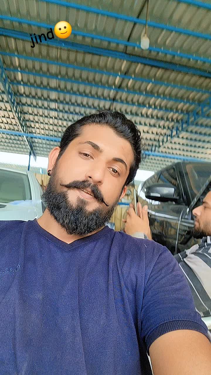 @Dubai Wala🤫😎