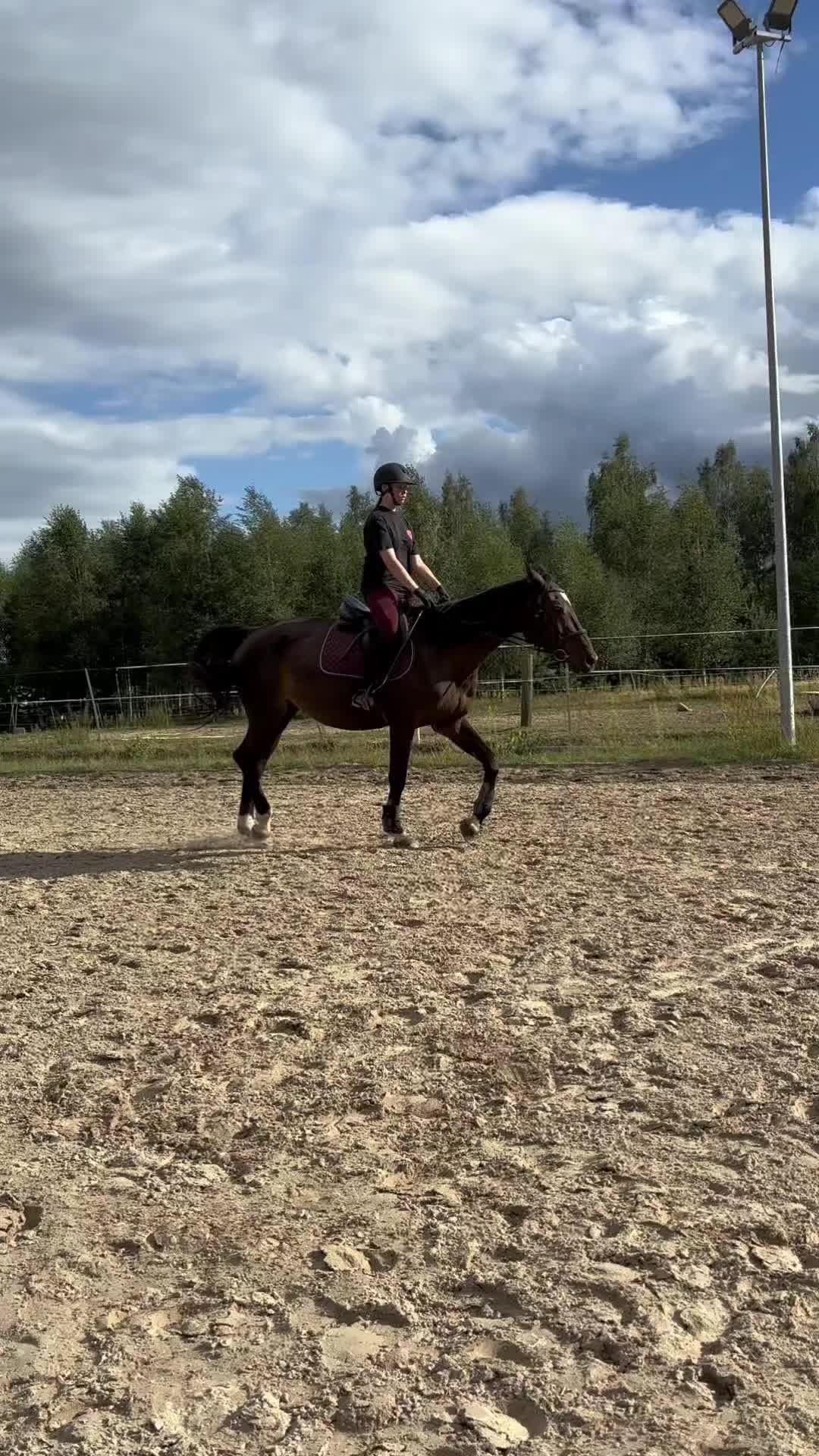 @jula.eq