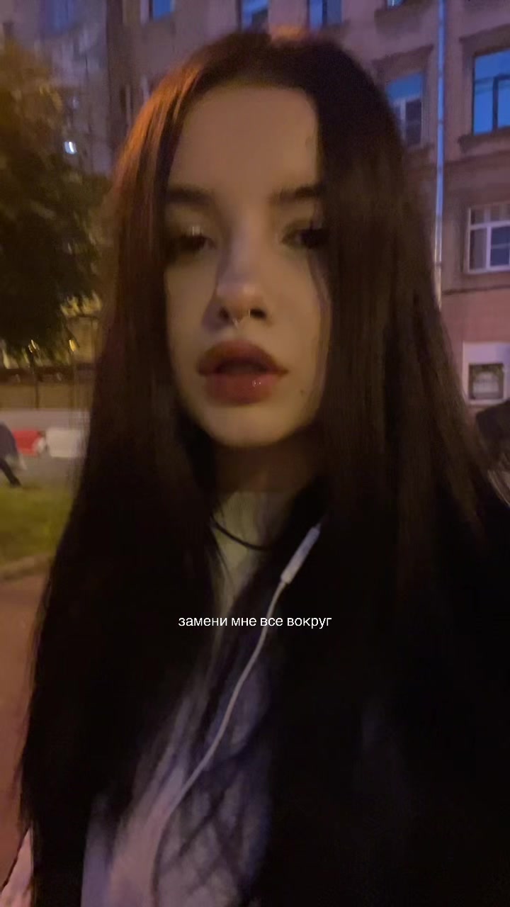 @мила