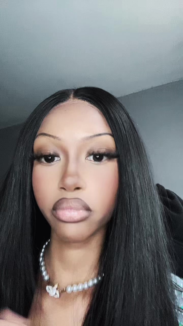 @bloomingbambina