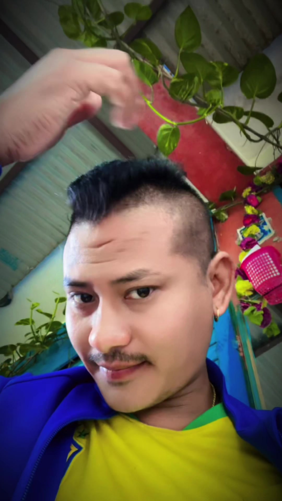 @Madan🫶🫂🥀❣️