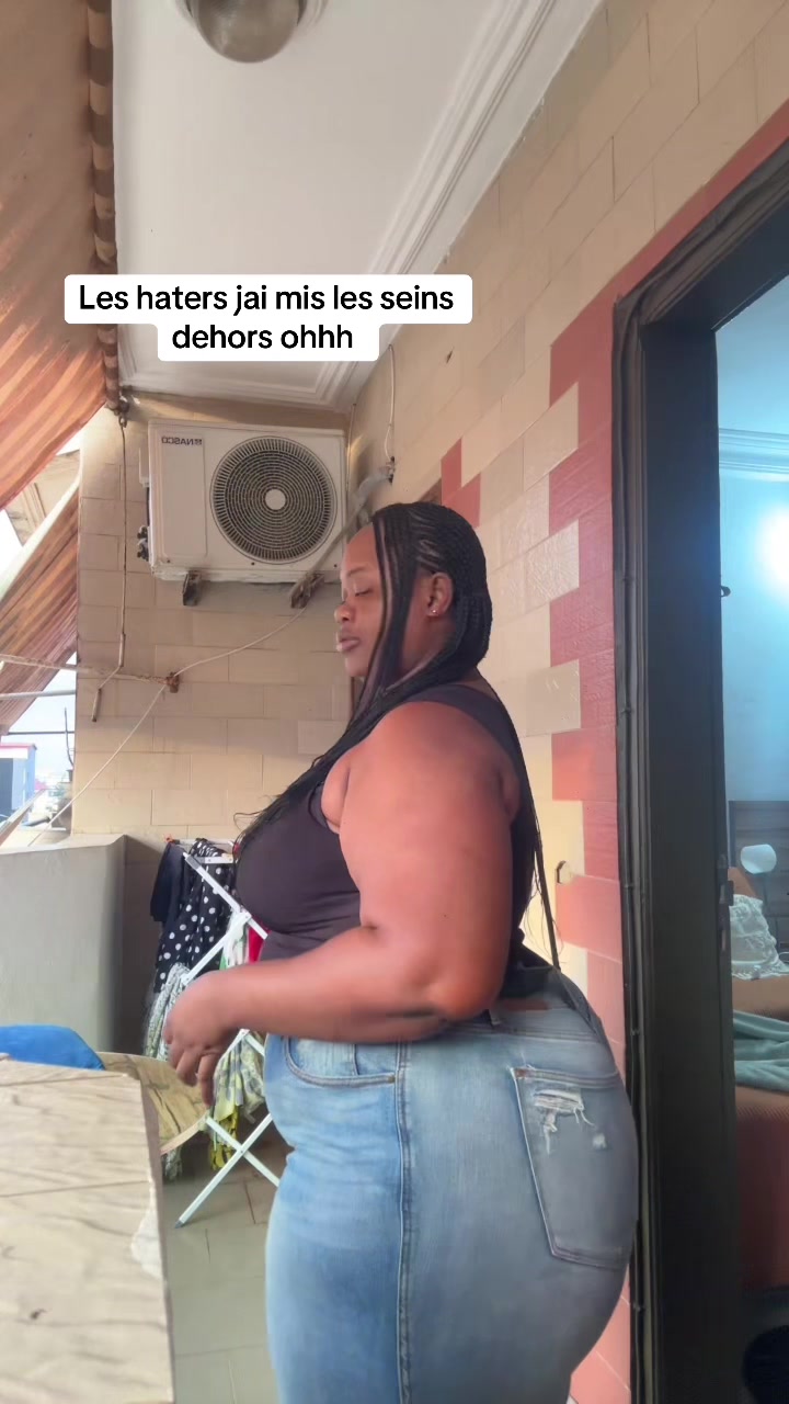 @Baddie apoutchou 😍🍑🍇