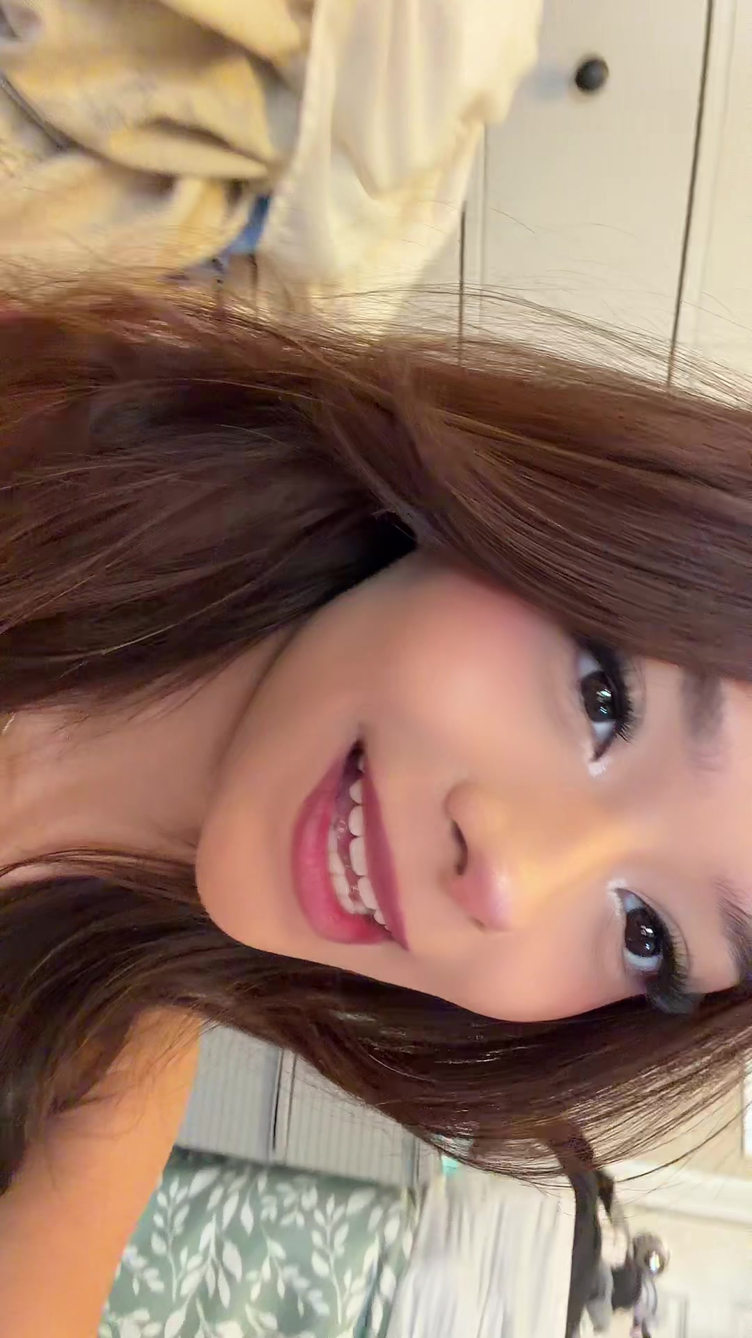 @<3