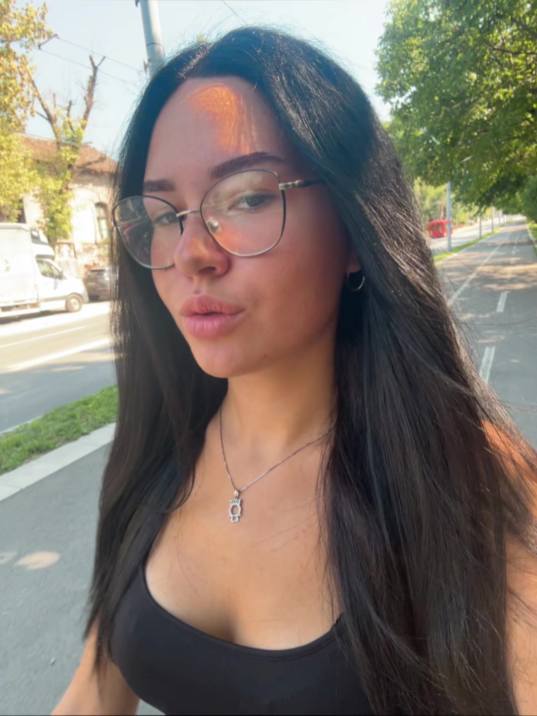 @Нина