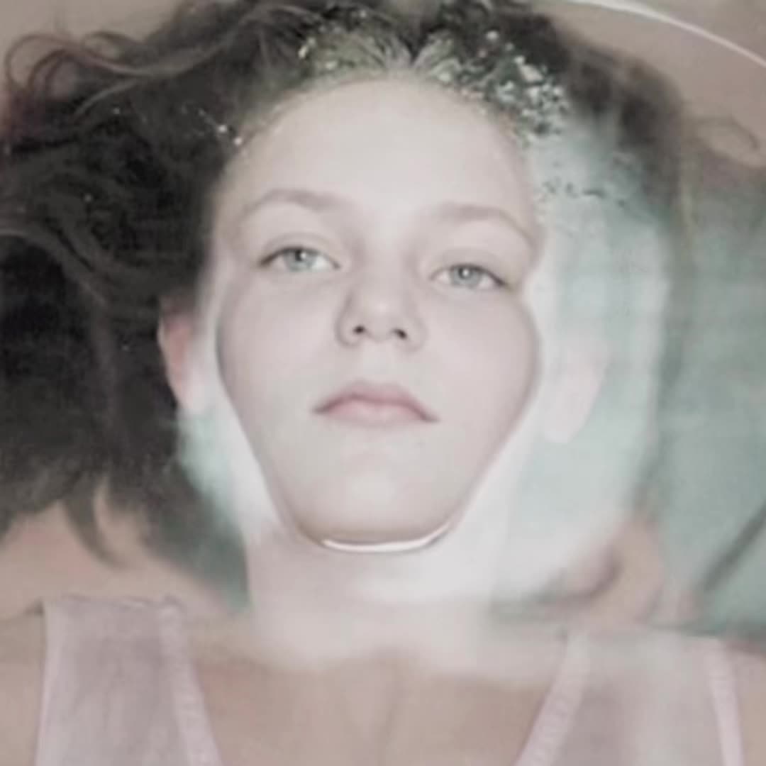 @𝓫𝓾𝓷𝓷𝓲𝓮 🛼🎰🍭🦌🧜🏻♀️🦄