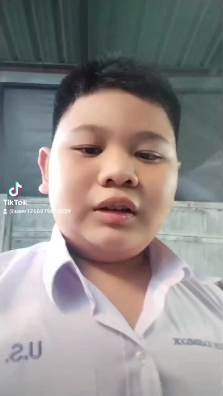 @วัชรากร เกษมสุข (โฟล์ค)