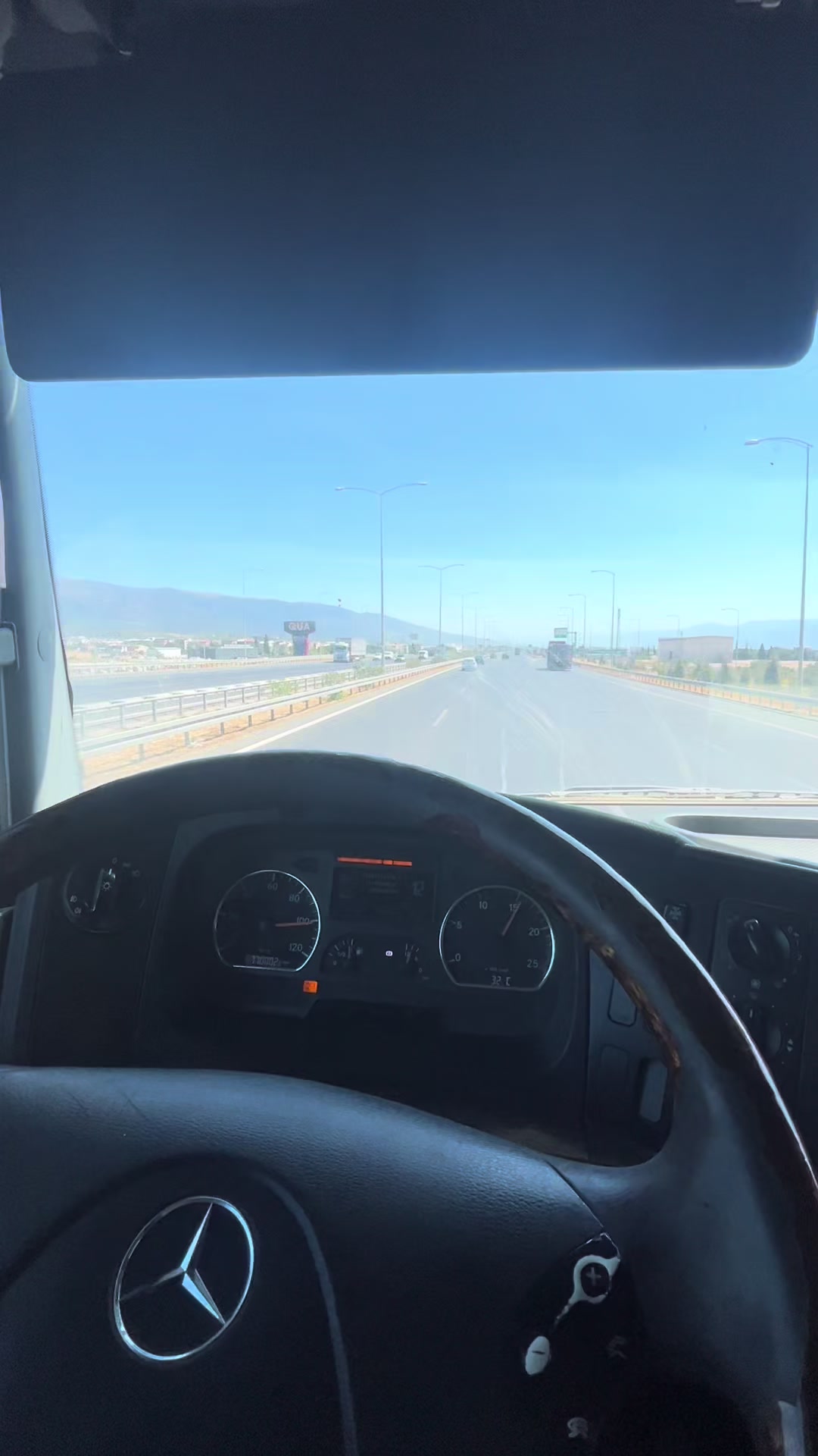 @Ebru Karadag.01