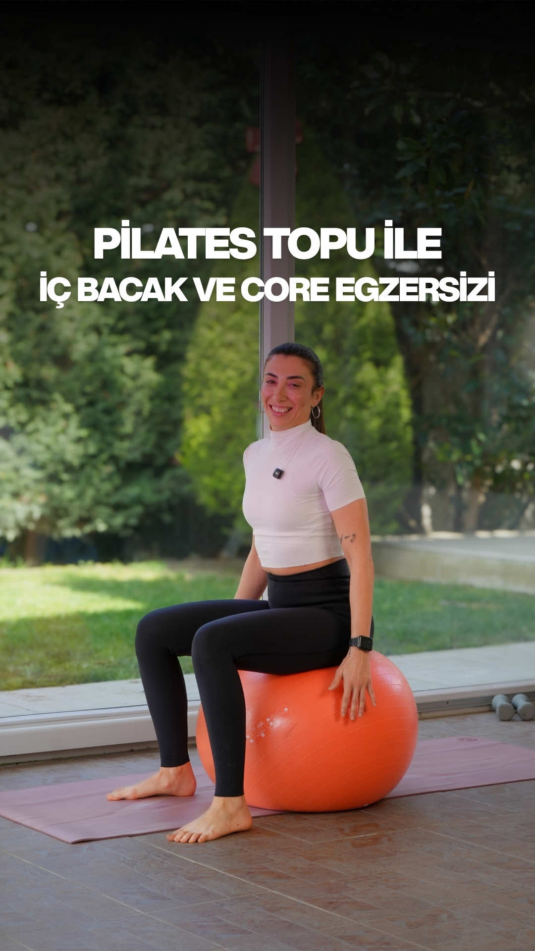 @Melis &Ouml;zel K&uuml;lahlı