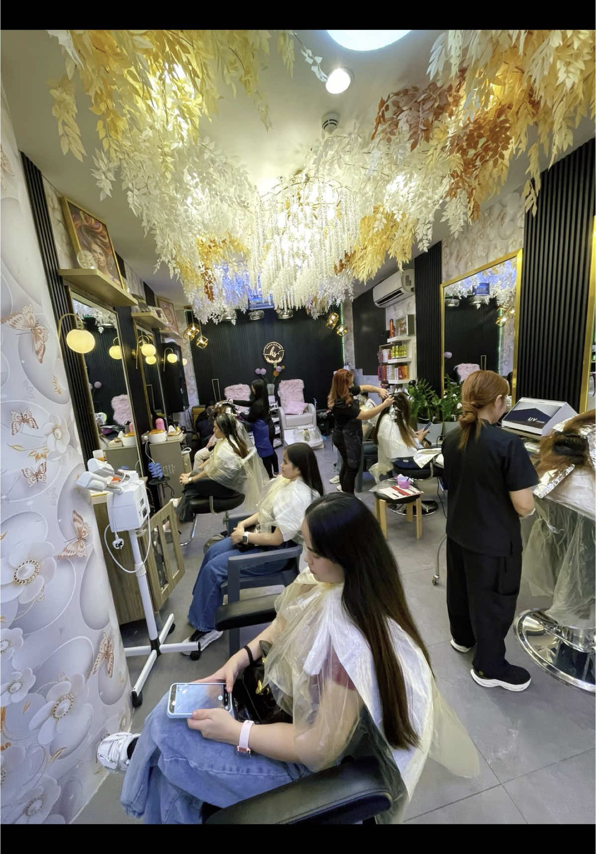 @HAVA SALON FOR WOMEN