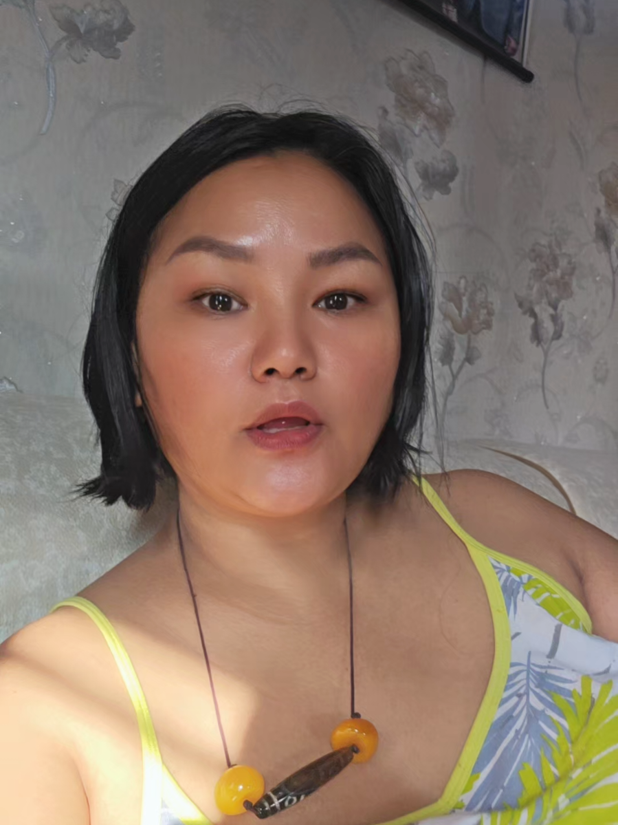 @Pesco Beauty Saloon by, Manita