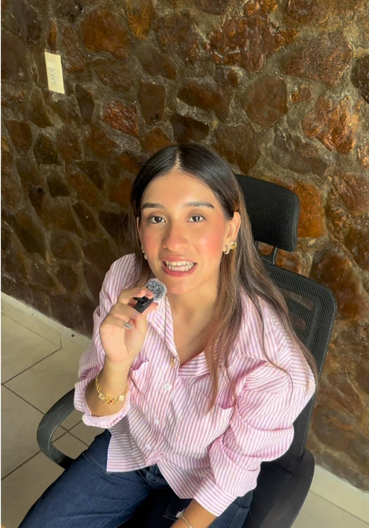 @Rojas Estrada Asociados
