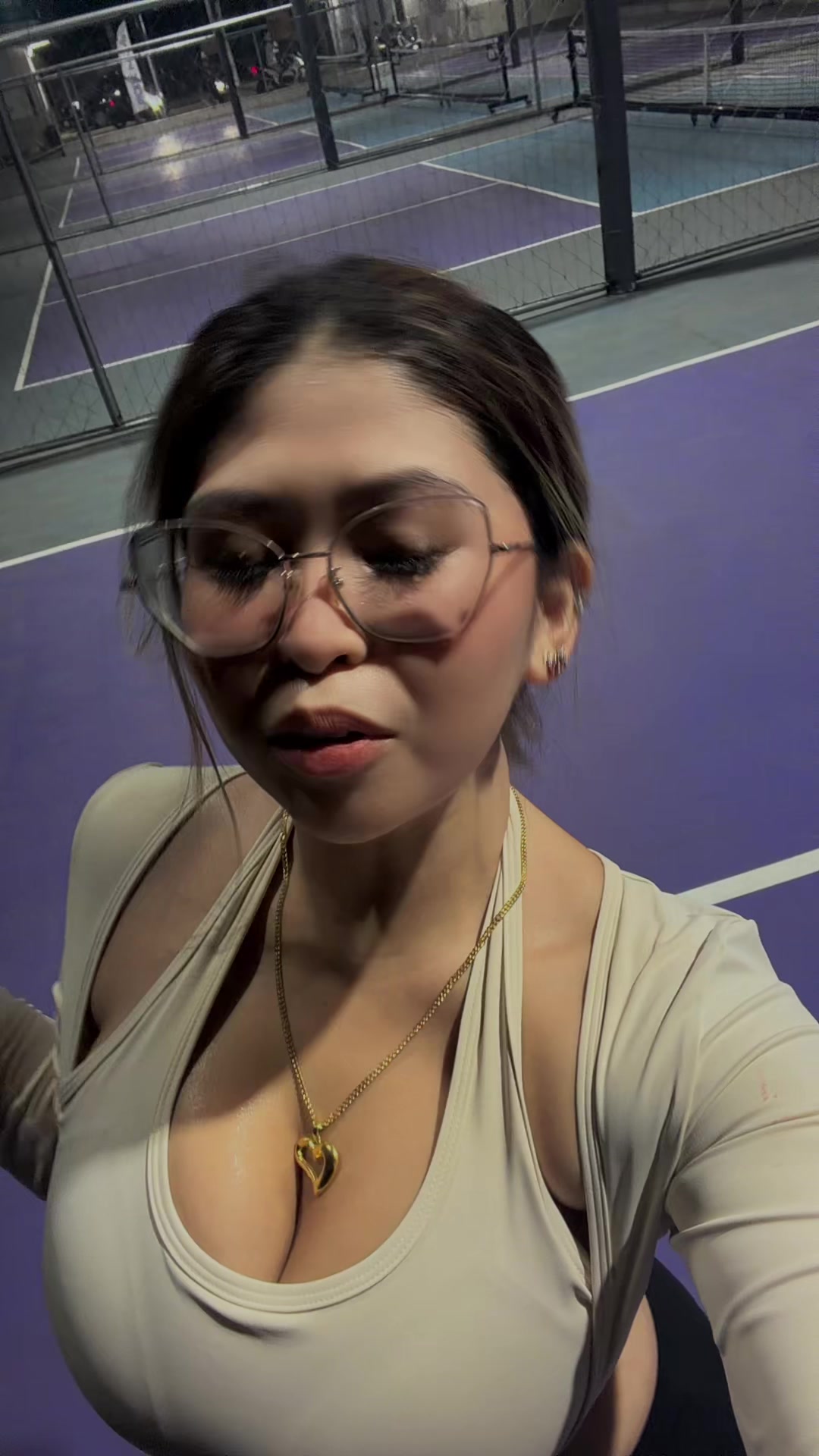 @RoxxieA