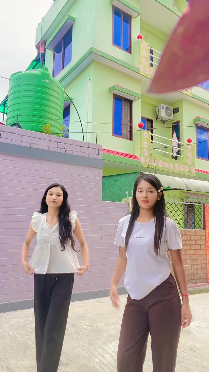 @आशिका💕
