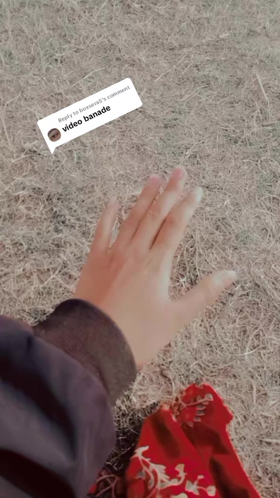 @𝓐𝔀𝓪𝓻𝓪 𝓹𝓪𝓷𝓬𝓱𝓲🍁 🕊️