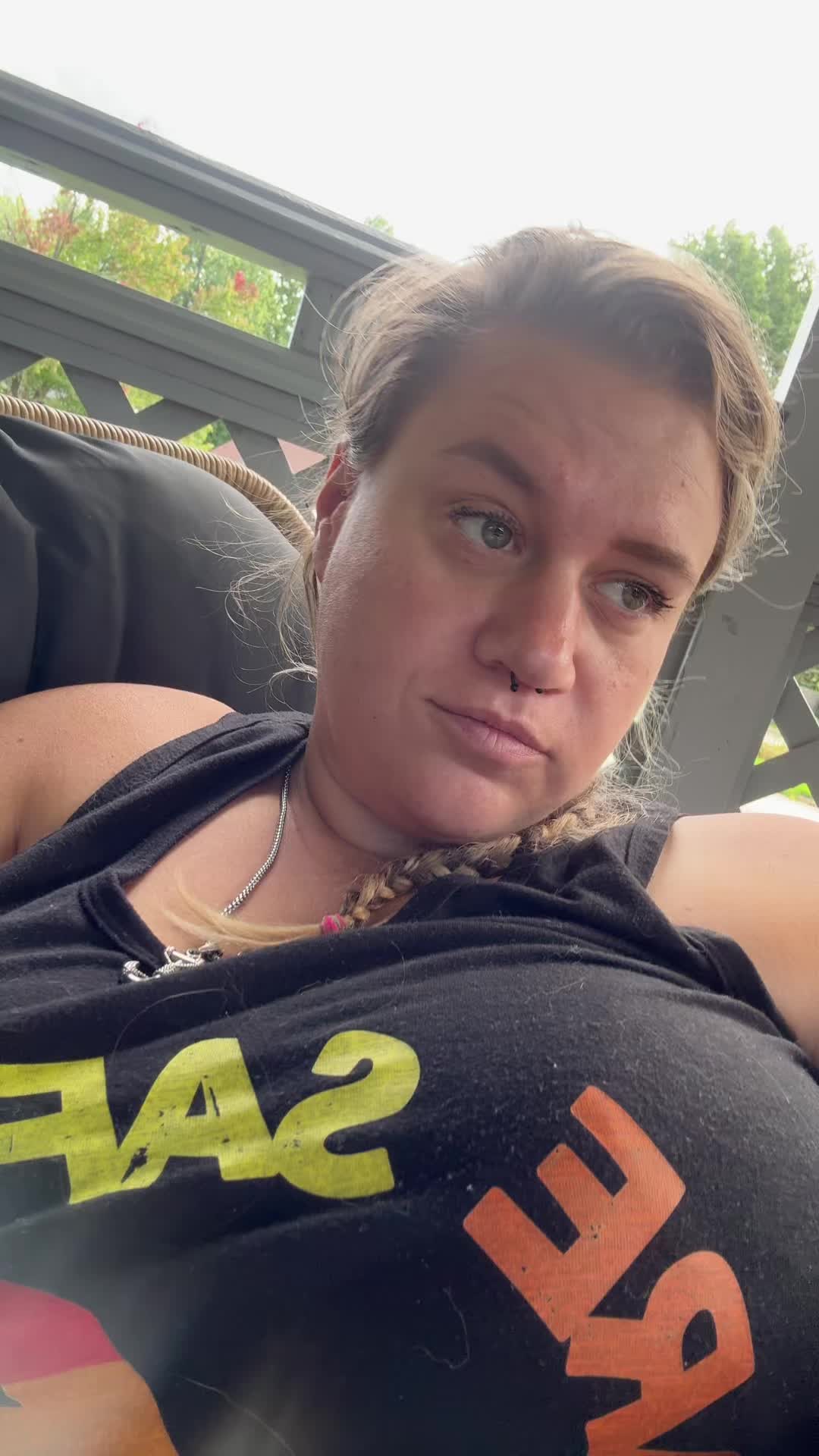 @ChronicallySavannah
