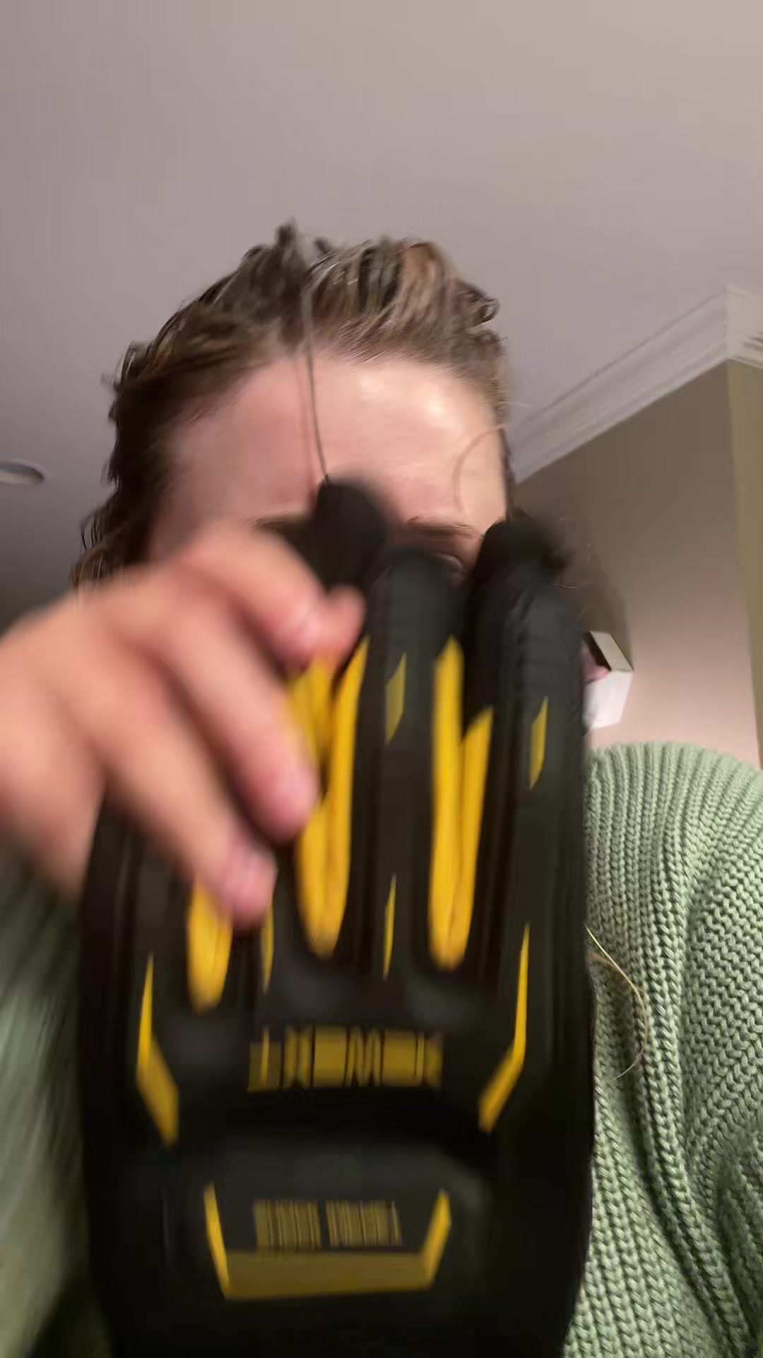 @j