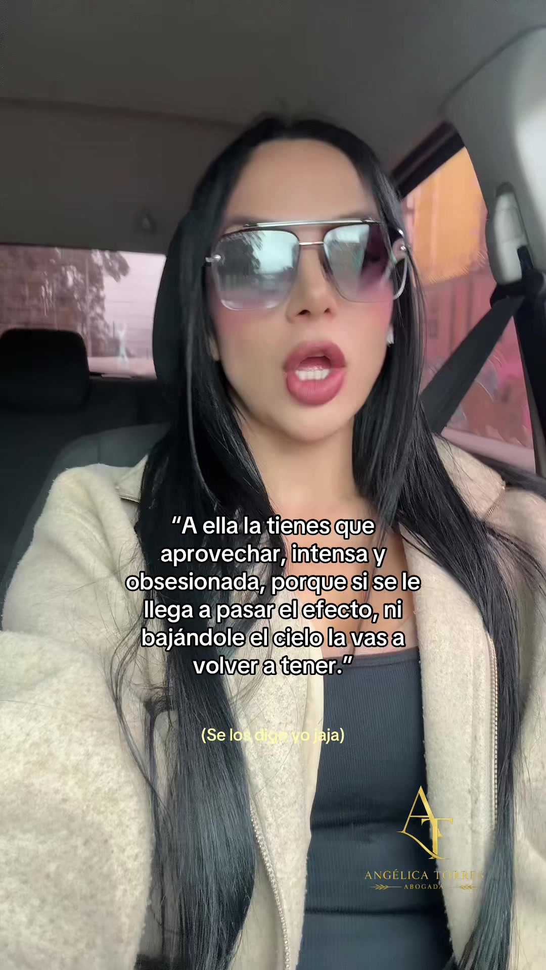 @Abogada Angélica Torres