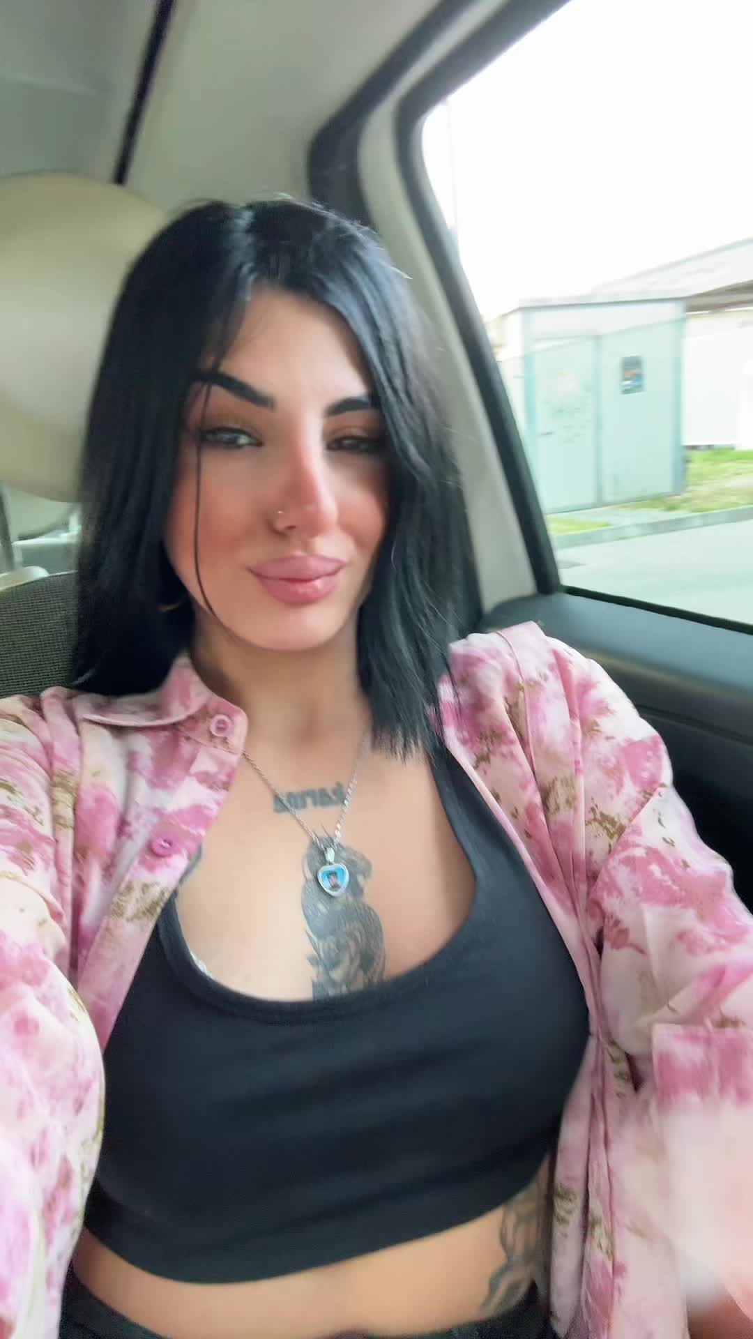 @D E B O R A