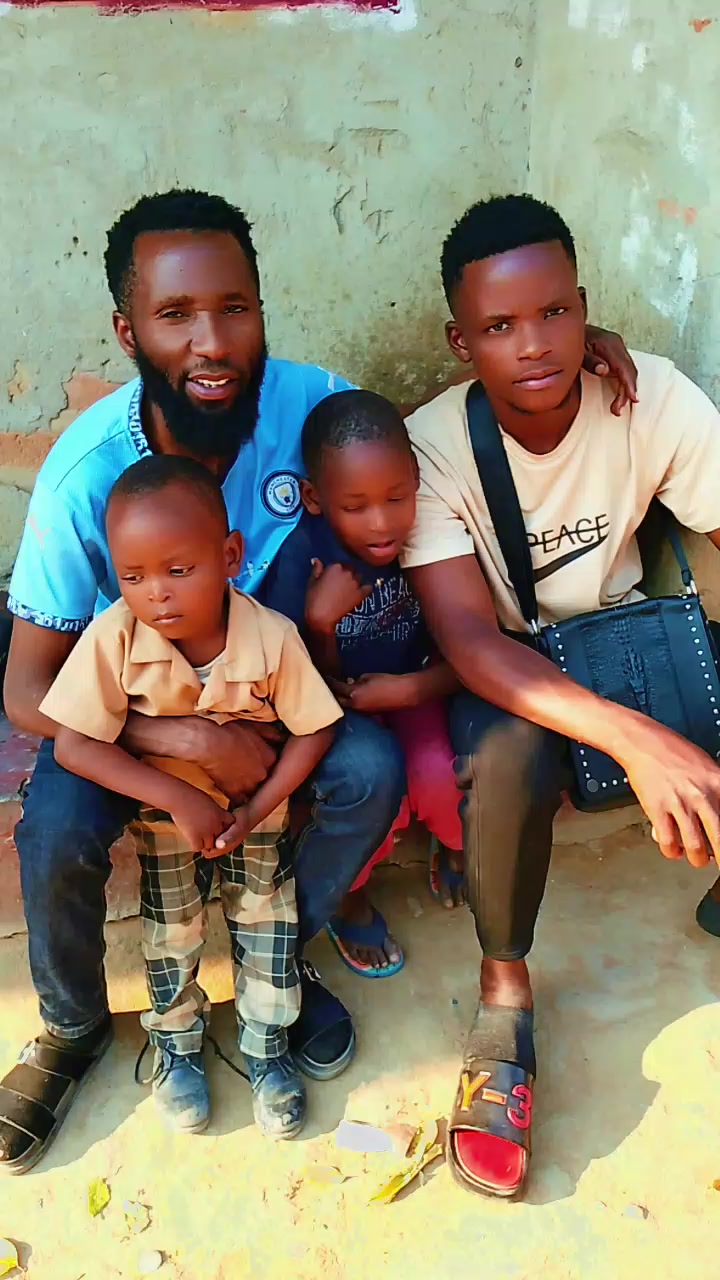 @santors bashi favour