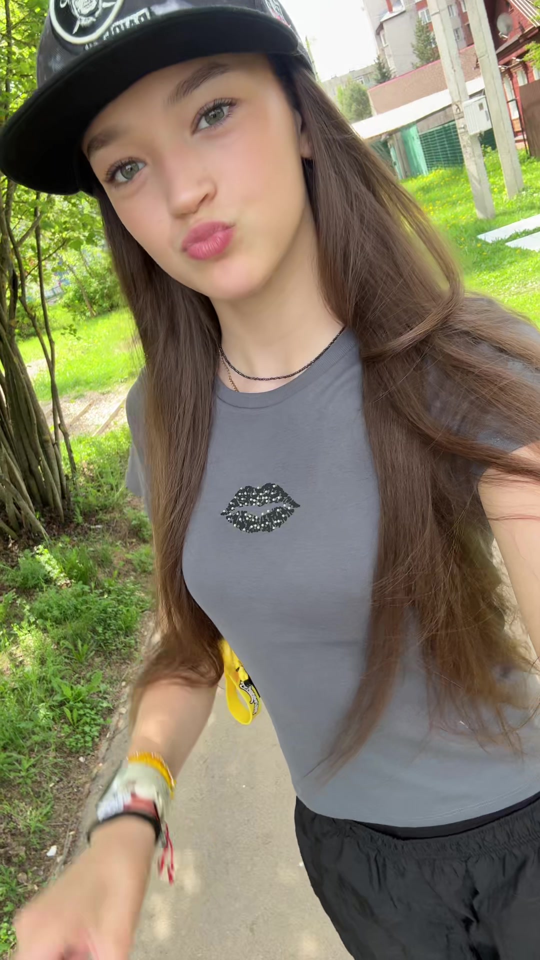 @миня