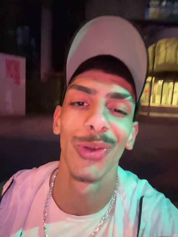 @Ch&eacute; Salvatore